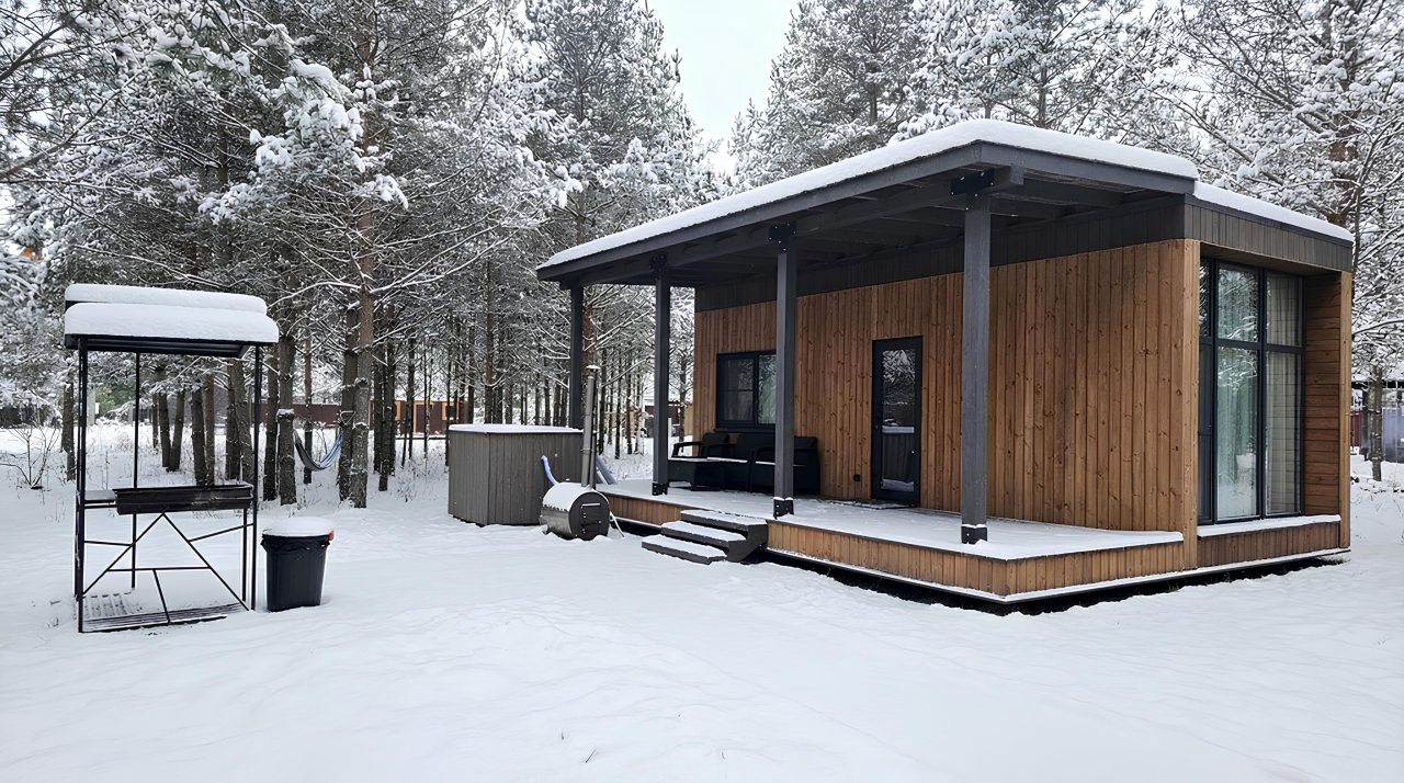 Мини-дом (Scandi №23 (с террасой и купелью)), База отдыха Les Holidays