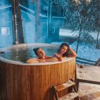 Дом (A-Frame №5 (с купелью)), База отдыха Les Holidays