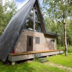 Коттедж (A-Frame №8 (с купелью и баней)), База отдыха Les Holidays