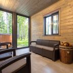 Коттедж (A-Frame №8 (с купелью и баней)), База отдыха Les Holidays
