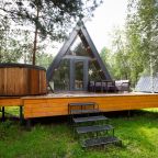 Дом (A-Frame №5 (с купелью)), База отдыха Les Holidays