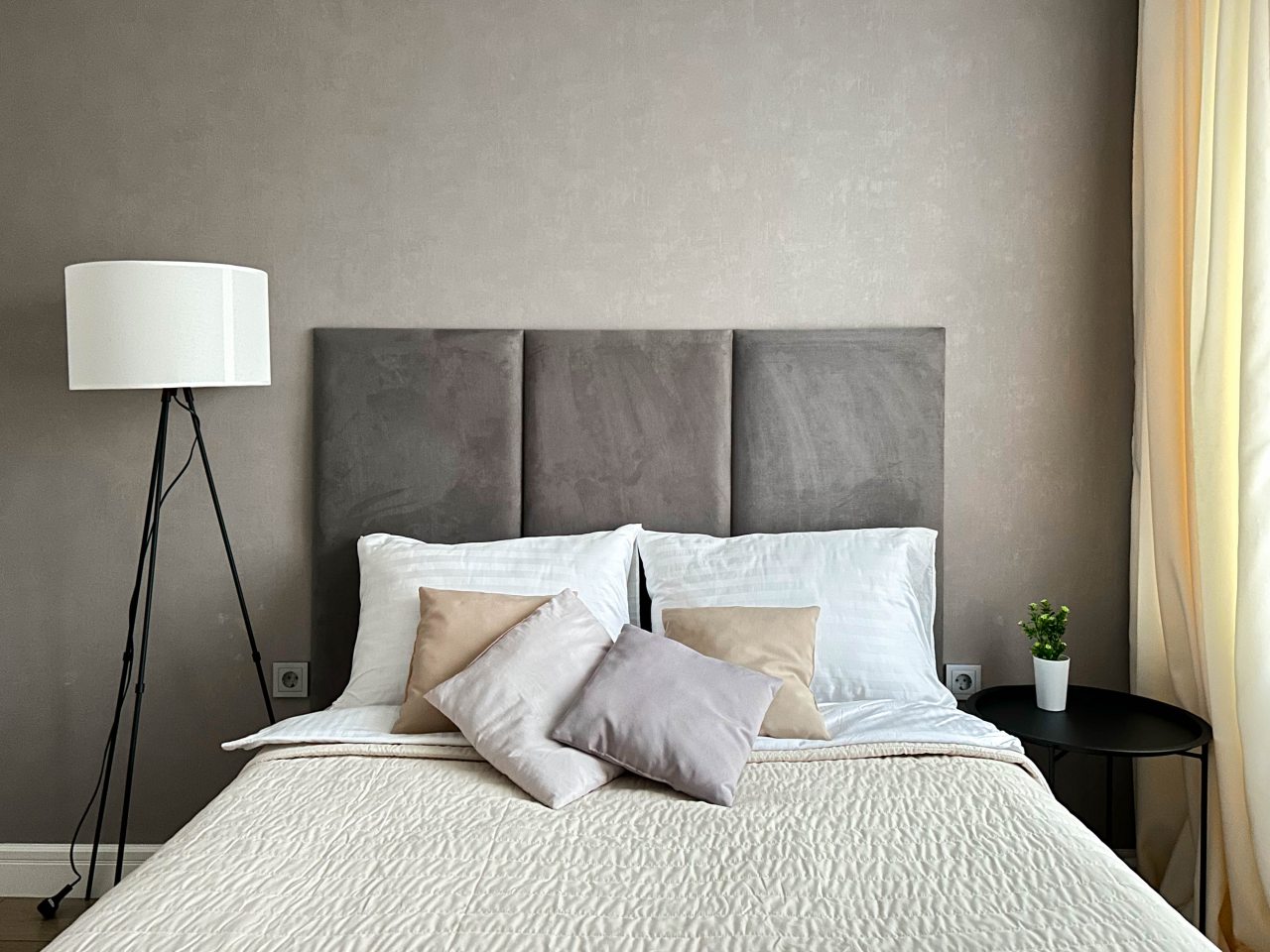Апартаменты RoomyRoom у м. Беговая, Санкт-Петербург