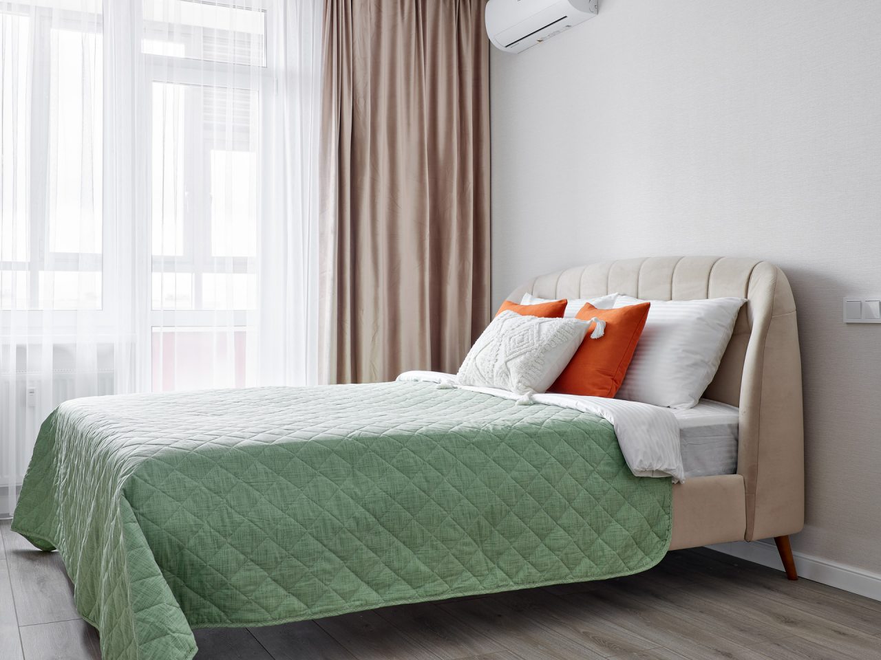 Квартира (RoomyRoom YOUR HOME), Апартаменты RoomyRoom Pionerskaya