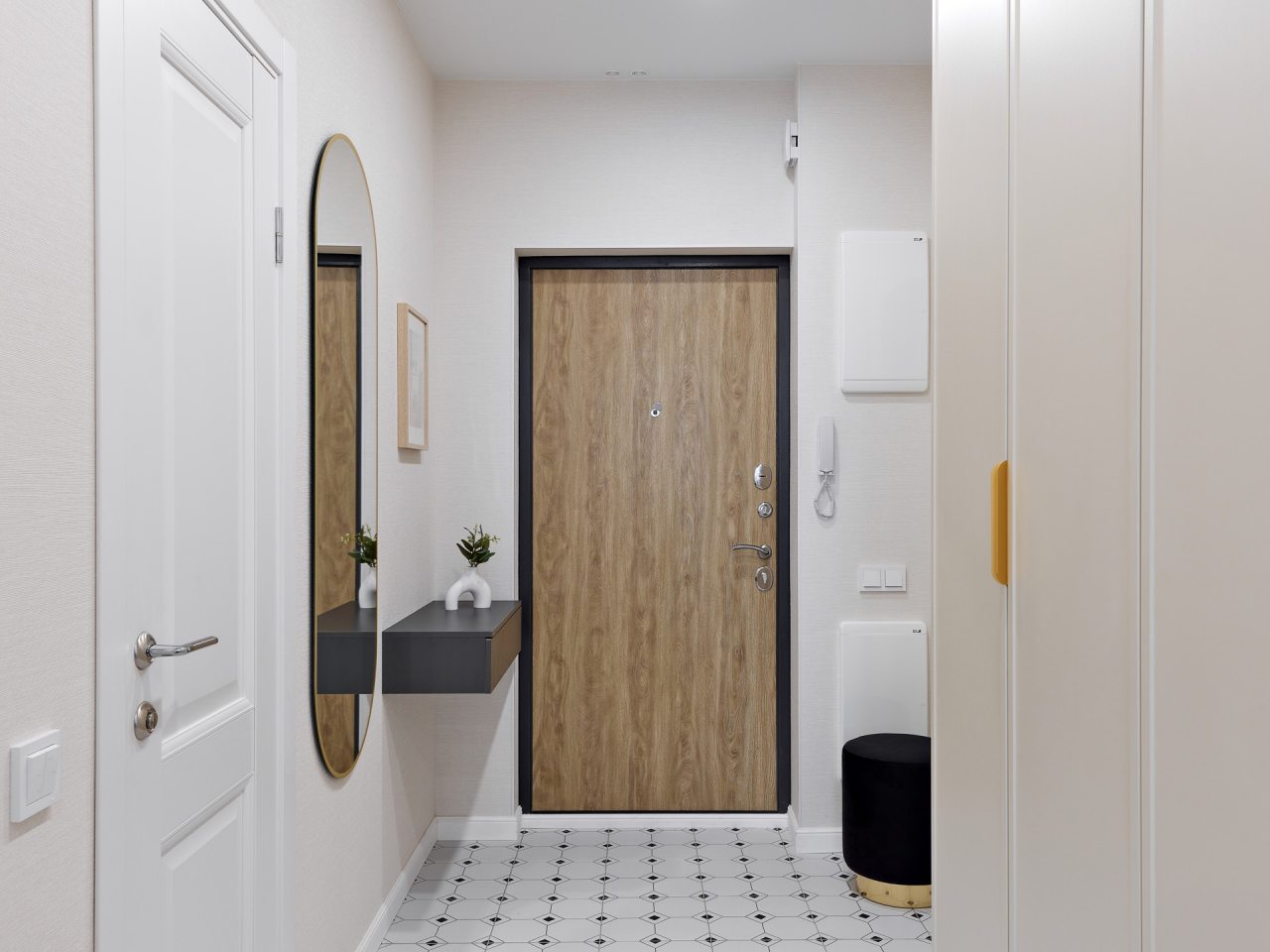 Квартира (RoomyRoom YOUR HOME), Апартаменты RoomyRoom Pionerskaya