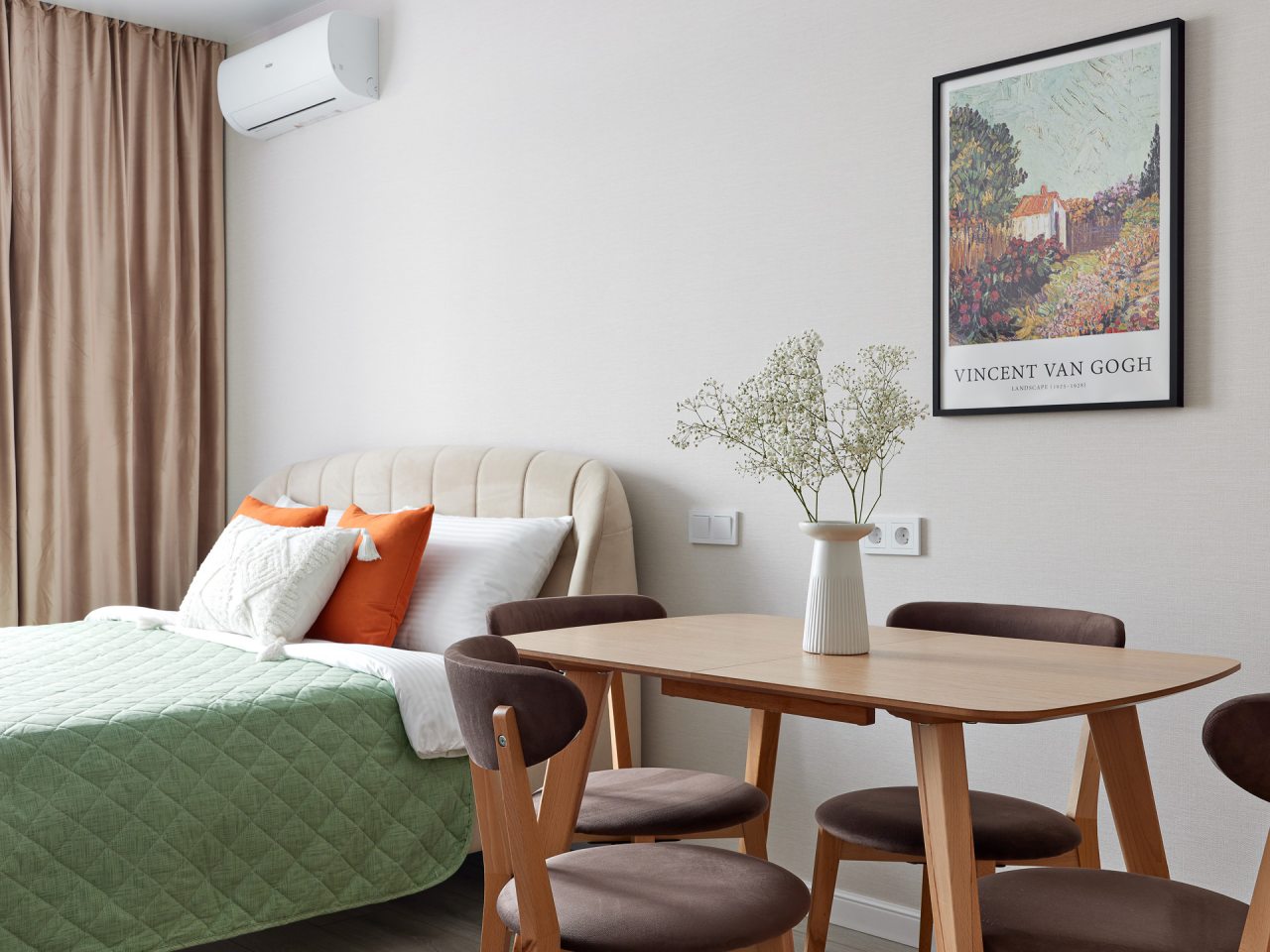 Квартира (RoomyRoom YOUR HOME), Апартаменты RoomyRoom Pionerskaya