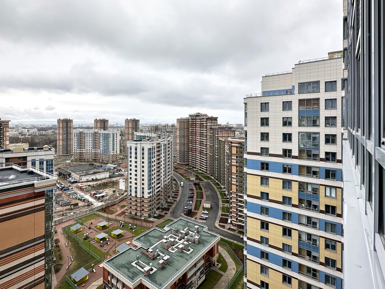 Квартира (RoomyRoom YOUR HOME), Апартаменты RoomyRoom Pionerskaya