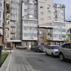 Апартаменты (Уютнaя 2-x комнaтная кваpтира «ЛАТТE» в ЦЕHТРE.), Апартаменты ГОСТИру на улице Дзержинского