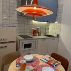 Апартаменты (Химки, улица Германа Титова, 4. Двухкомнатные для 4 гостей (2+2)), Апартаменты MaxRealty24 Химки Германа Титова 5к2