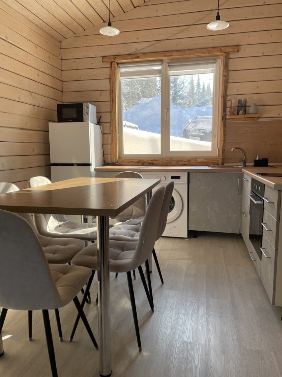 Коттедж (JAZZ (дом 2)), Гостевой дом Рябиновая 105