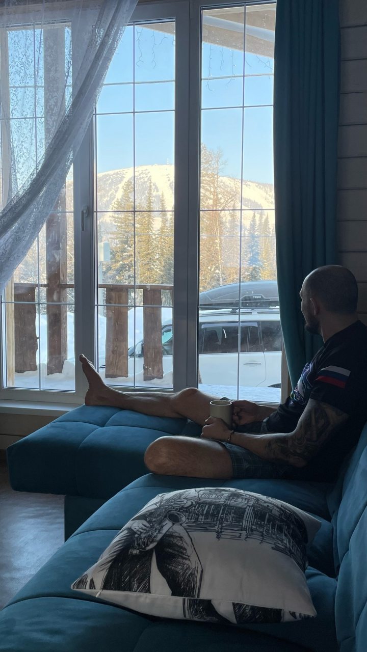 Коттедж (JAZZ (дом 2)), Гостевой дом Рябиновая 105