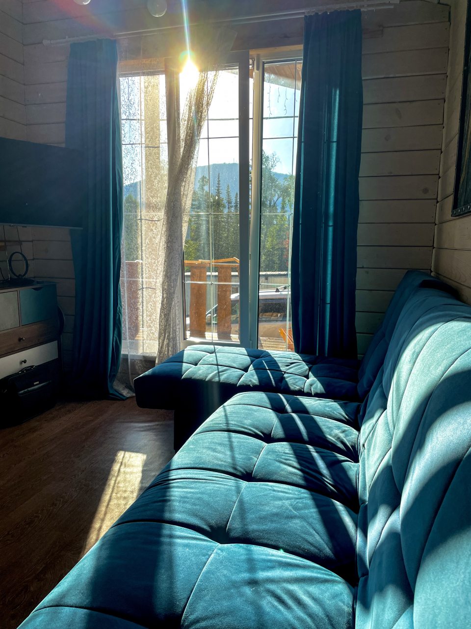 Коттедж (JAZZ (дом 2)), Гостевой дом Рябиновая 105