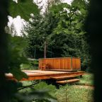 Уличная ванна с подогревом воды для гостей Бари, Гостевой дом Rodioncevo Eco Village