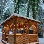 Беседки для отдыха, База отдыха Azzam