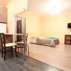 Апартаменты (Парк Горького Вишневского), Апартаменты TimHouse на Вишневского 29/48