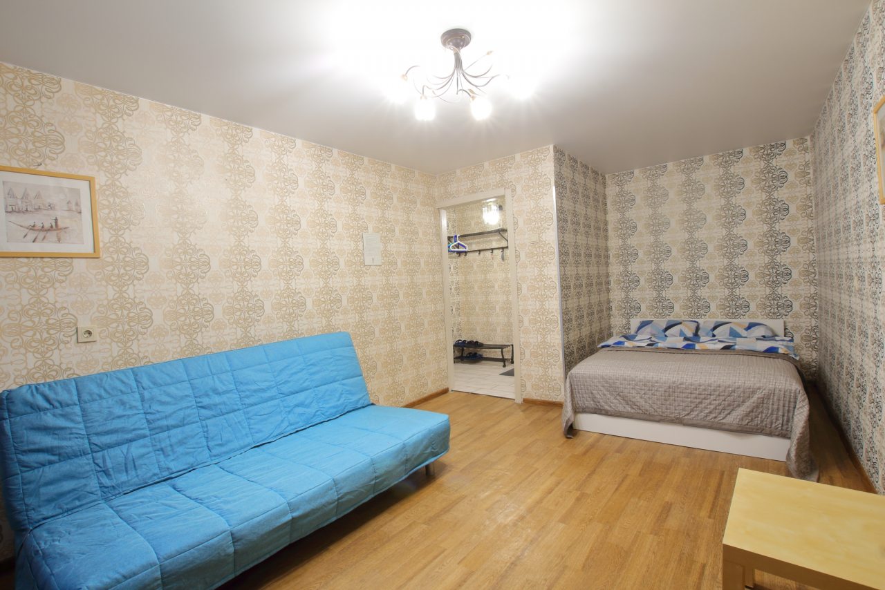 Квартира (Метро 