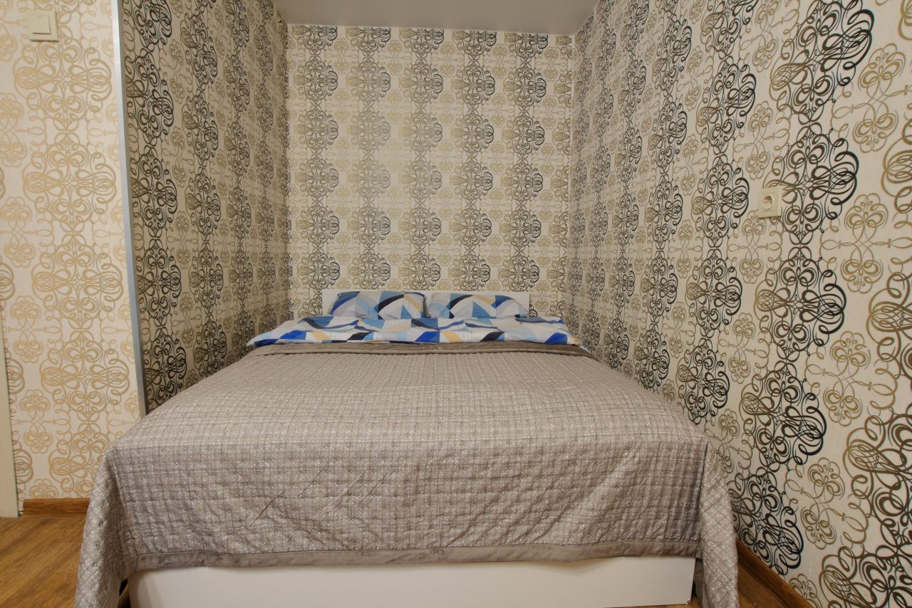 Квартира (Метро 