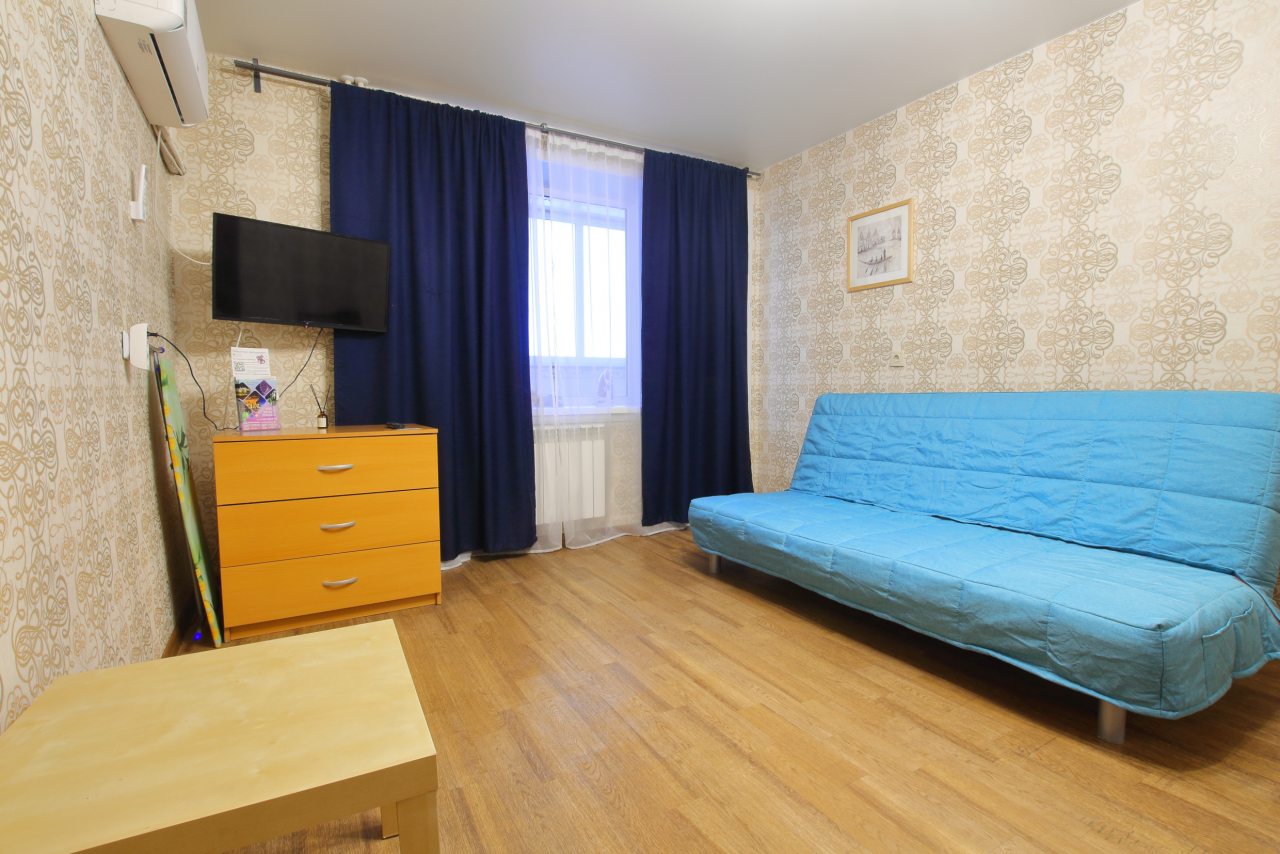 Квартира (Метро 