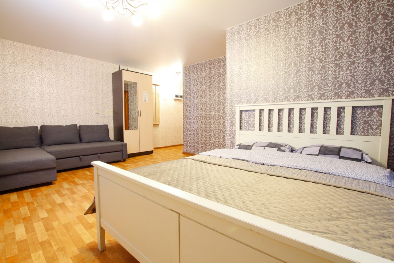 Квартира (На Казань Молл), Апартаменты TimHouse на Павлюхина, 89