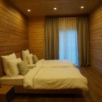 Восьмиместный домик с 4 спальнями