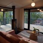 Четырехместный домик с 4 спальнями