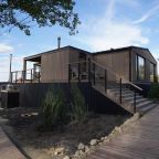 Четырехместный домик с 4 спальнями