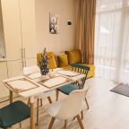 Дом (House), База отдыха Хижина лесника