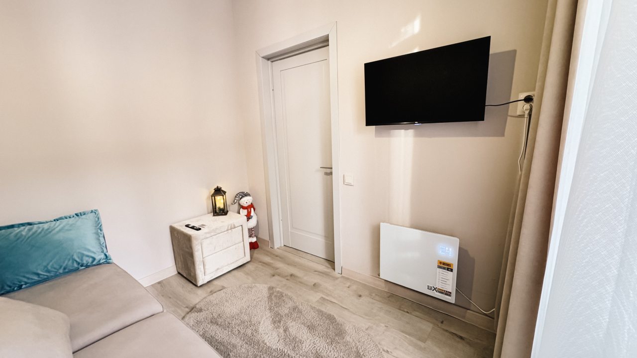 Дом (House), База отдыха Хижина лесника