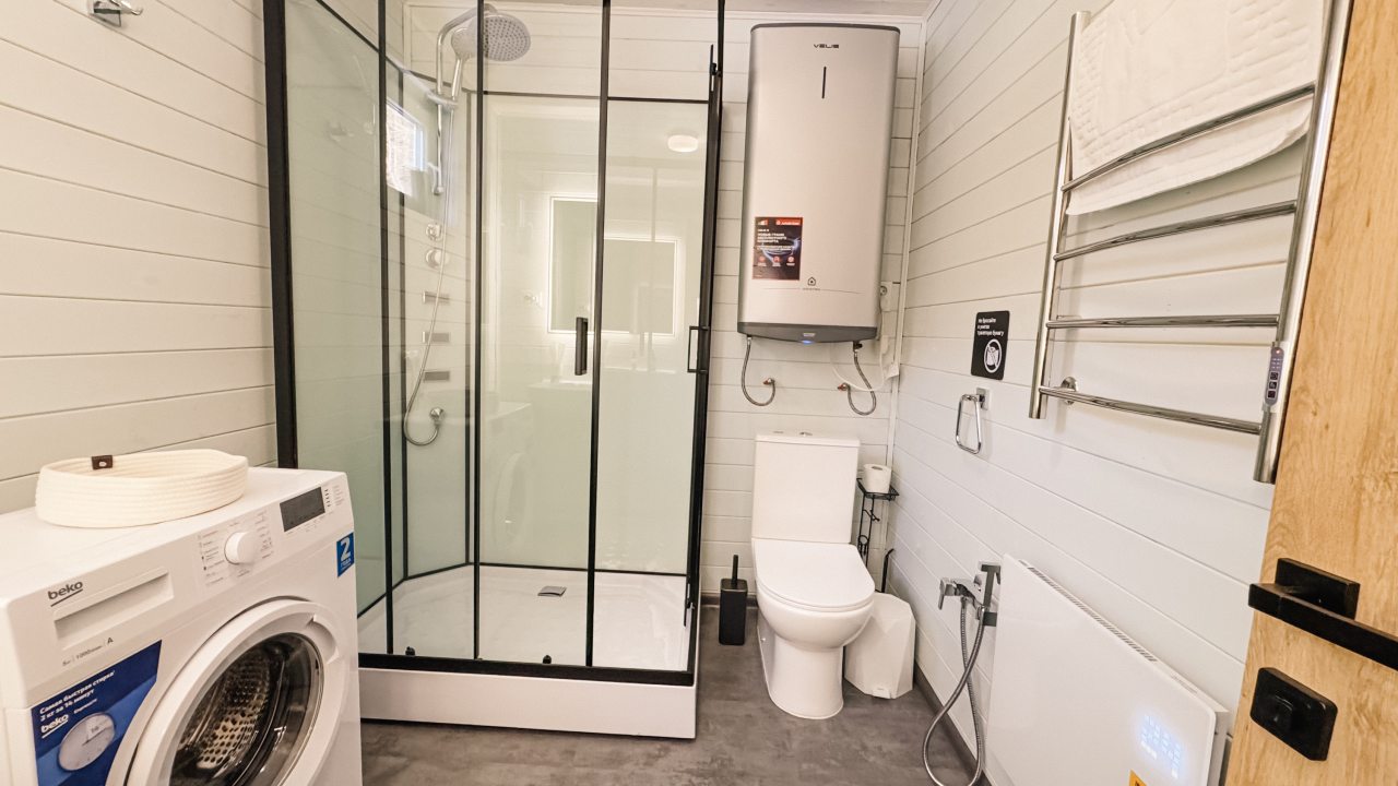 Дом (Barnhouse), База отдыха Хижина лесника