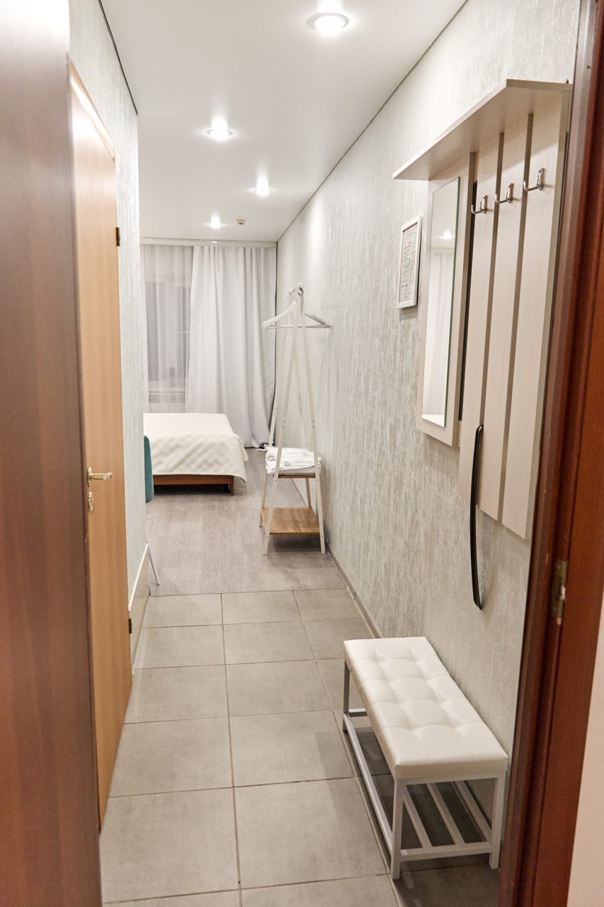 Полулюкс, Гостиница ГК Кристалл