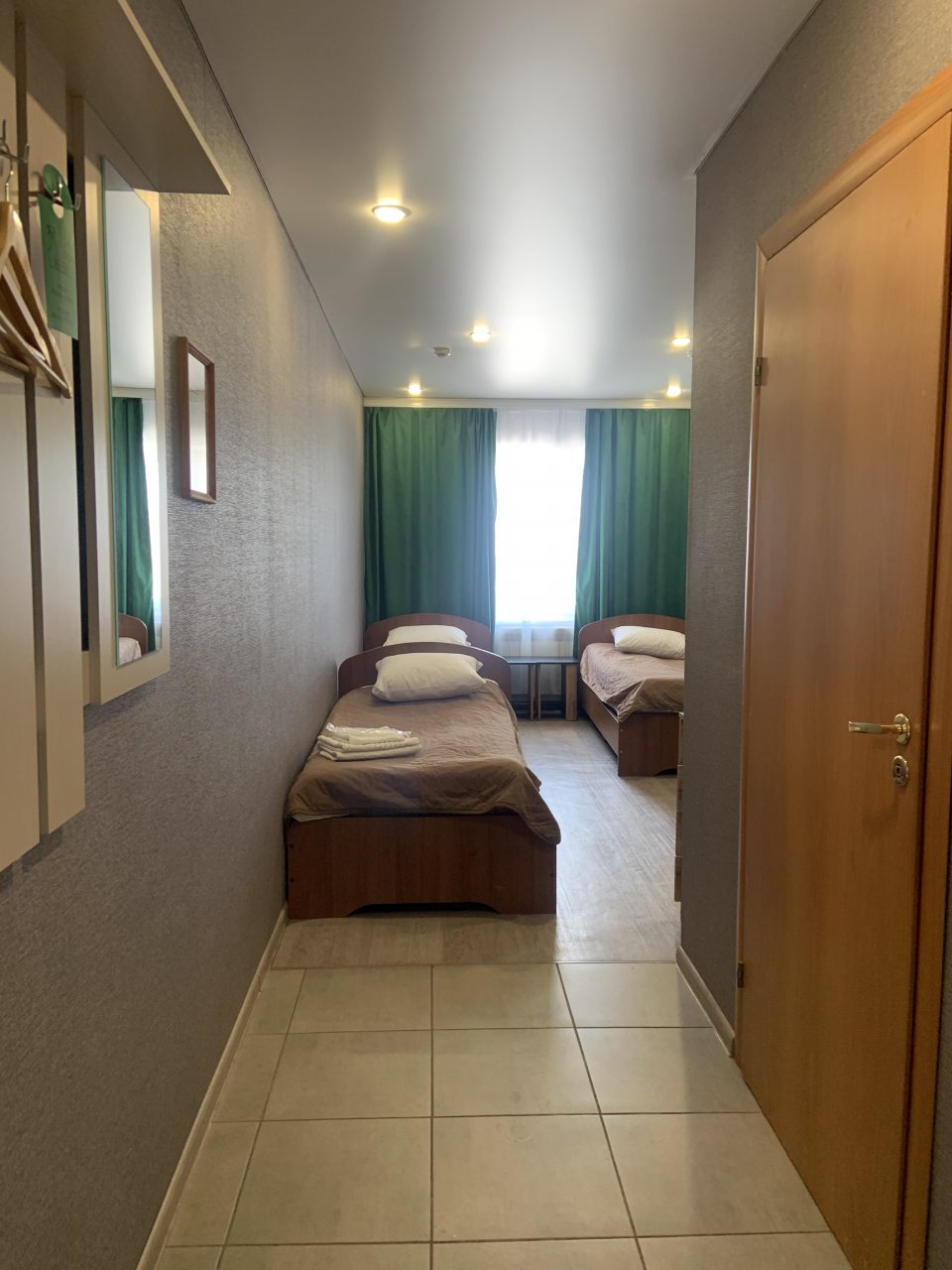 Трехместный (Стандарт), Гостиница ГК Кристалл