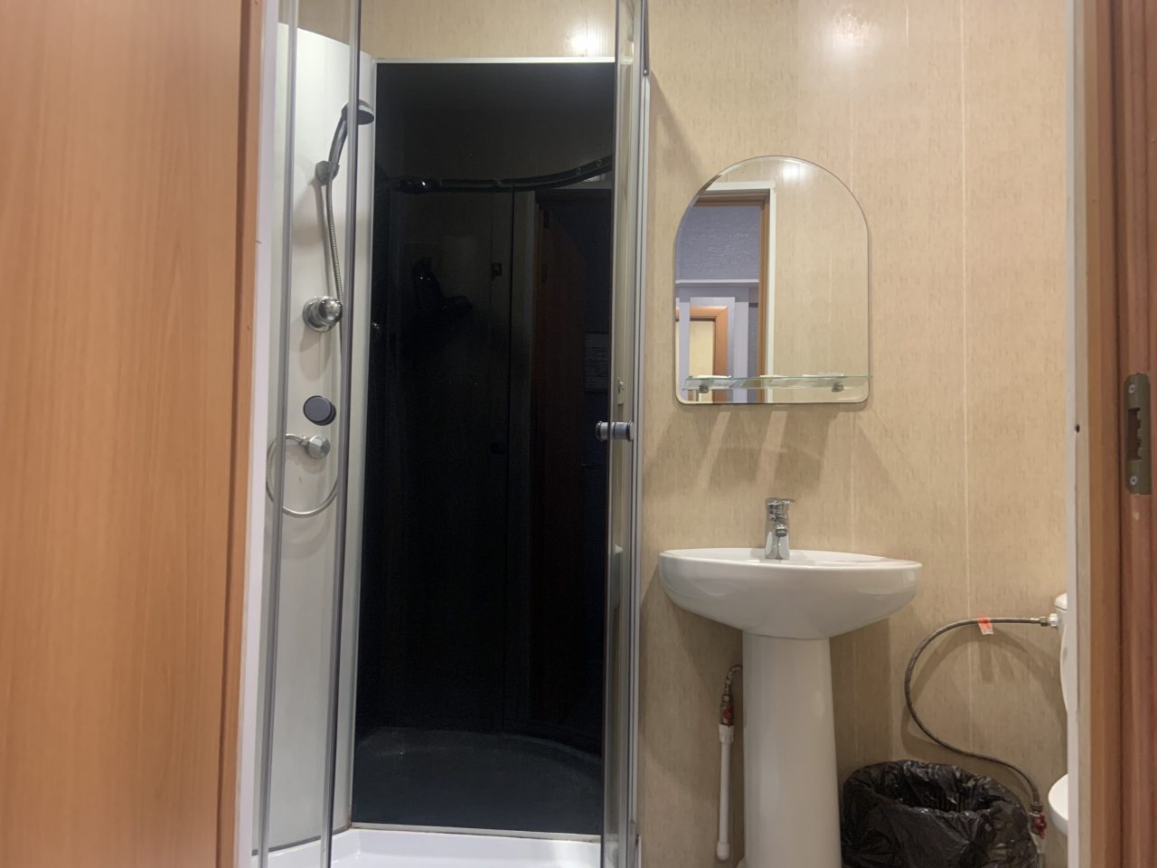 Трехместный (Стандарт), Гостиница ГК Кристалл