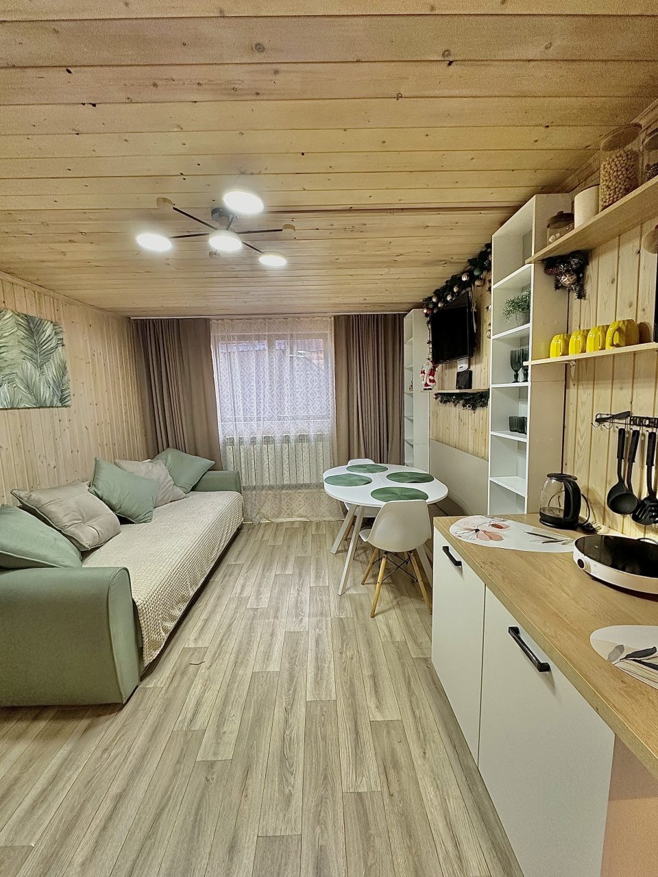 Дом (Дом двухэтажный до 6-ти человек), Турбаза Таулу