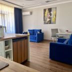Бассейн, Апартаменты Diamond Park Hotel