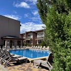 Бассейн, Апартаменты Diamond Park Hotel