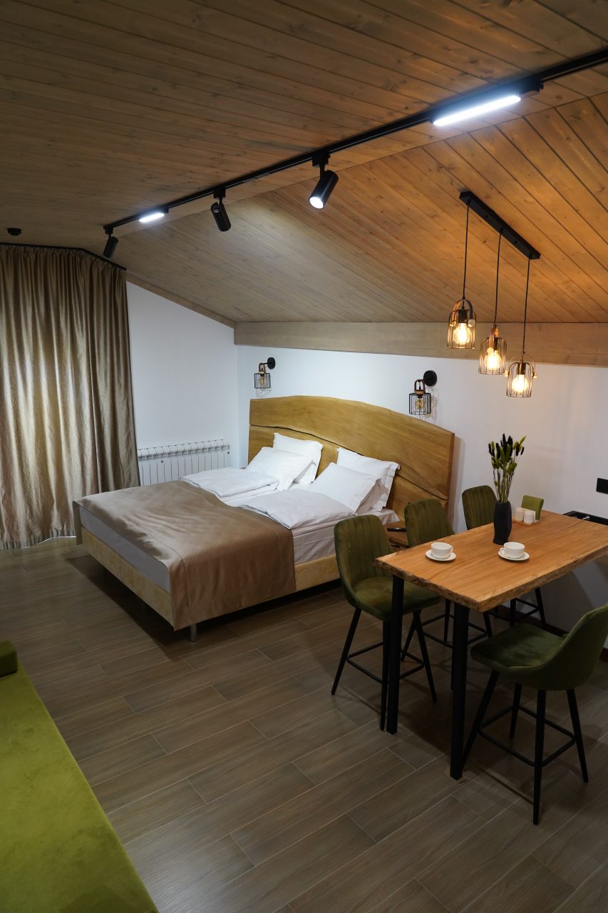 Полулюкс (Полулюкс), Гостевой дом Alpine House Terskol