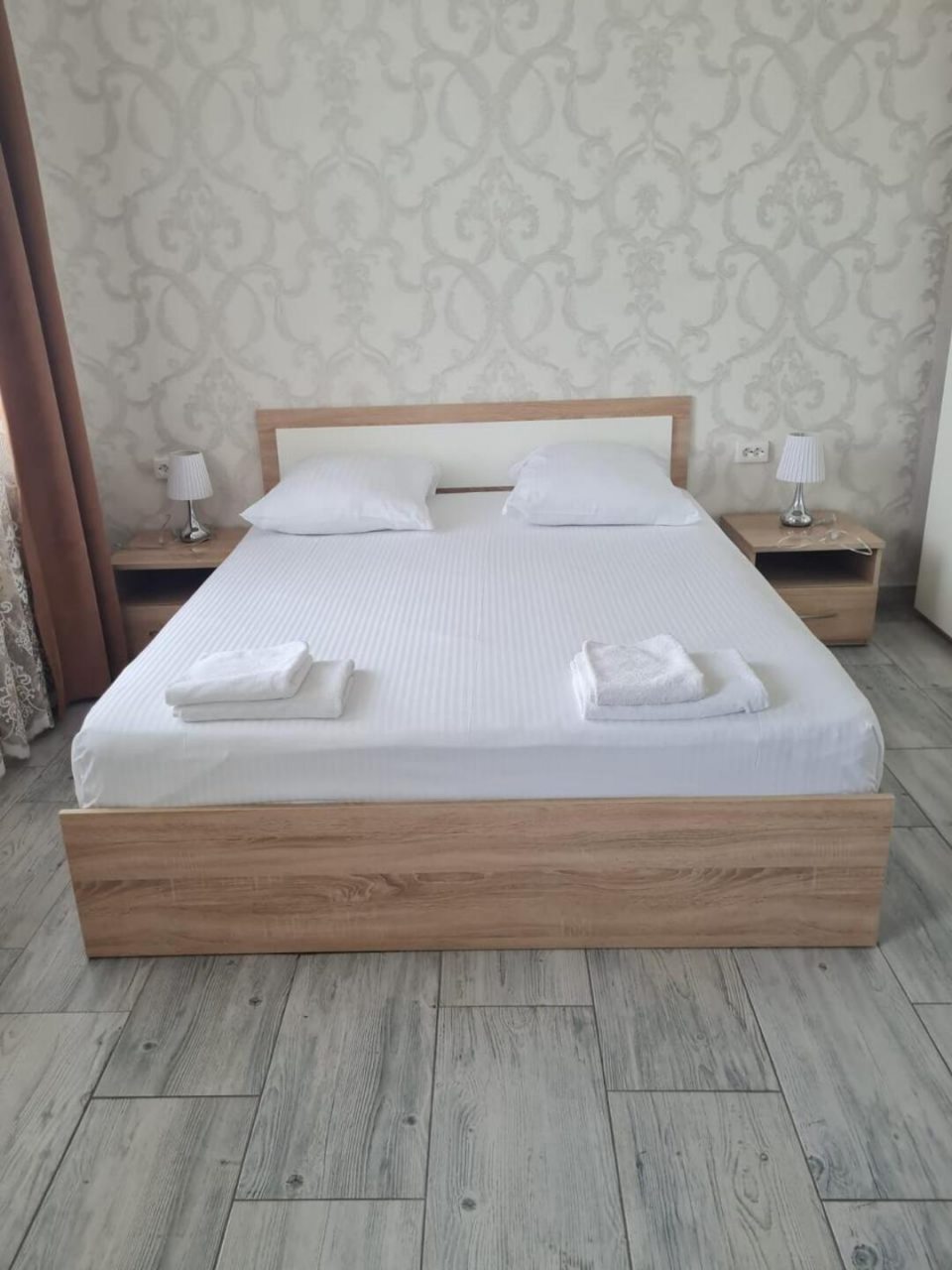 Двухместный (Стандарт двухместный с двуспальной кроватью) отеля Чайка, Сочи