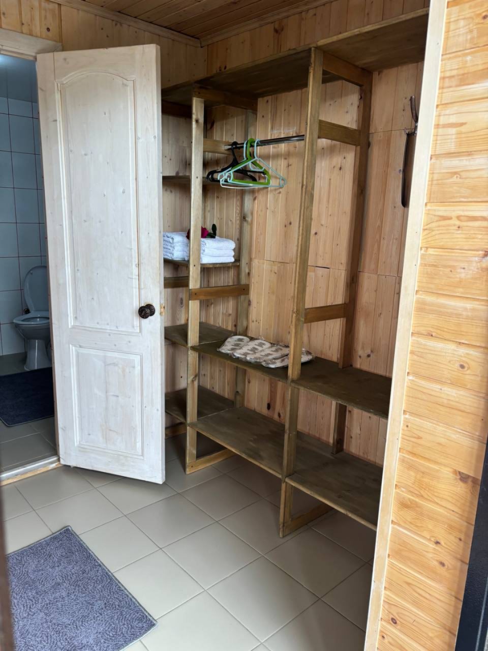 Трёхместный и более (Трехместный), Гостевой дом Иверия