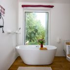 Дом (Двухкомнатный дуплекс на 4 семьи), Гостевой дом ЕН Грин лаундж