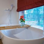 Дом (Двухкомнатный дуплекс на 4 семьи), Гостевой дом ЕН Грин лаундж