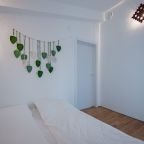 Дом (Двухкомнатный дуплекс на 4 семьи), Гостевой дом ЕН Грин лаундж