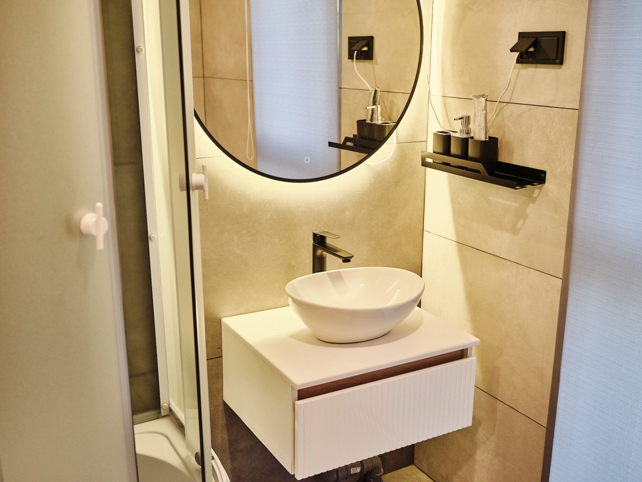 Коттедж (Двухэтажный дом с камином 472), Гостевой дом ЕН Грин лаундж