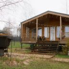 Коттедж (ДОМ С БАННЫМ ЧАНОМ И 3 мя СПАЛЬНЯМИ 475), Гостевой дом ЕН Грин лаундж