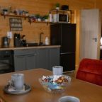 Коттедж (ДОМ С БАННЫМ ЧАНОМ И 3 мя СПАЛЬНЯМИ 475), Гостевой дом ЕН Грин лаундж