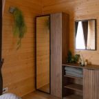 Коттедж (ДОМ С БАННЫМ ЧАНОМ И 3 мя СПАЛЬНЯМИ 475), Гостевой дом ЕН Грин лаундж