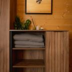 Коттедж (ДОМ С БАННЫМ ЧАНОМ И 3 мя СПАЛЬНЯМИ 475), Гостевой дом ЕН Грин лаундж