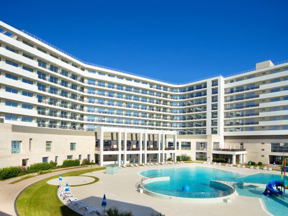 Отель Mantera Resort & Congress