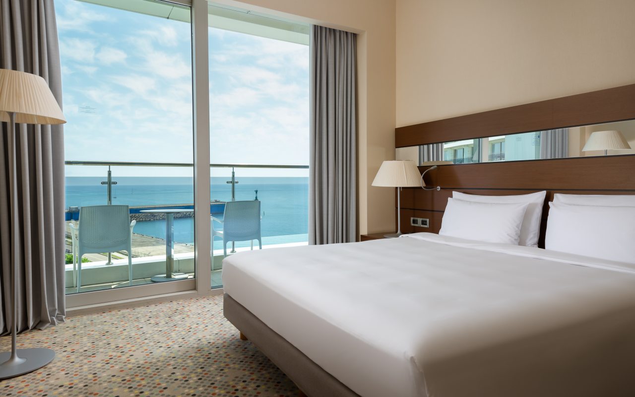 Номер (Премиум с видом на море и одной большой кроватью), Отель Mantera Resort & Congress