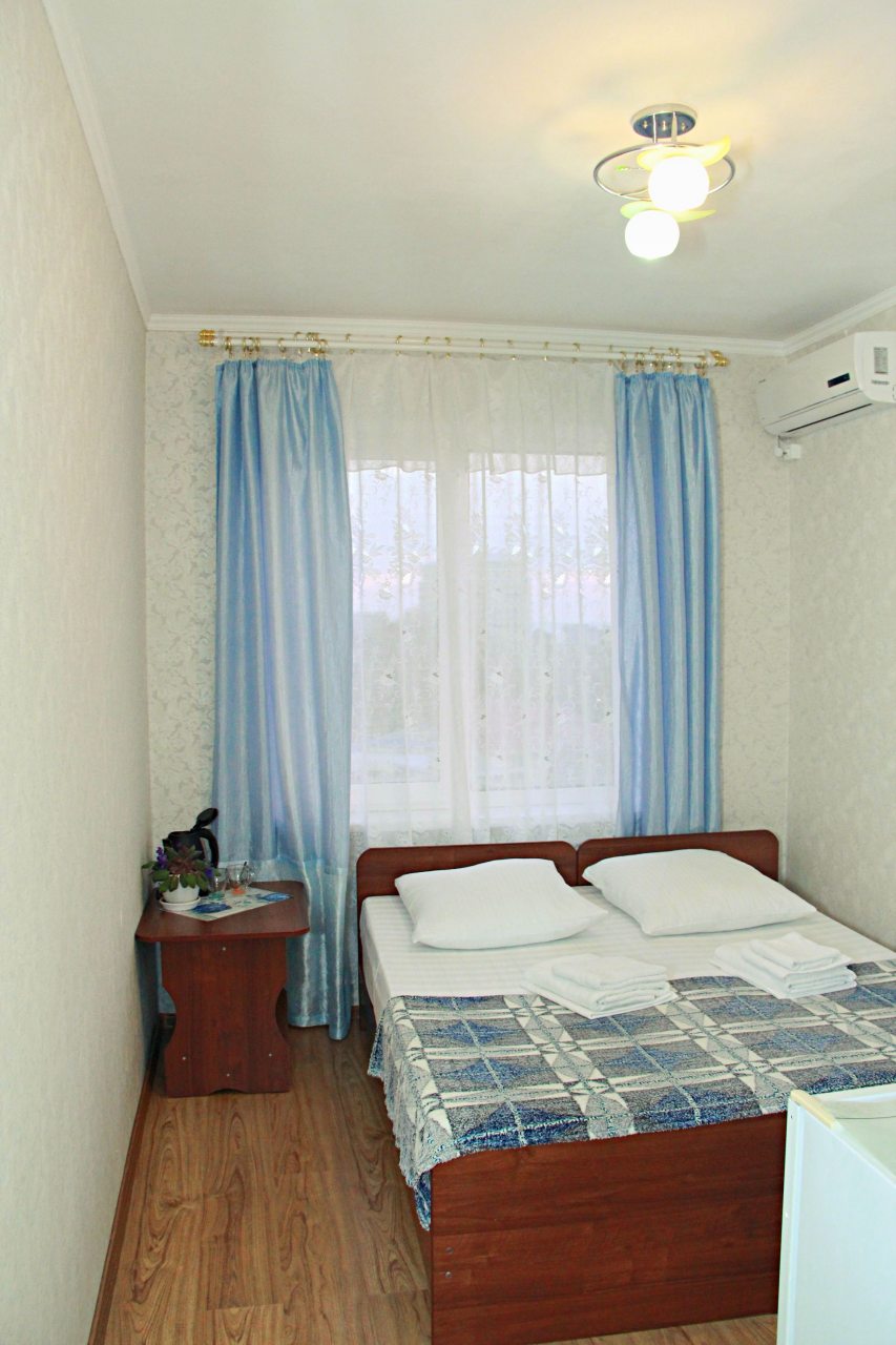 Двухместный (Стандарт 2-х местный номер) гостевого дома Доступно уютно, Сочи