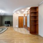 Апартаменты (Апартаменты рядом с музыкальным театром), Апартаменты Рядом с музыкальным театром