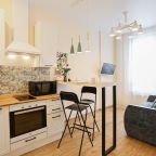 Апартаменты (SunSet  Италия 4-х местные), Апартаменты SunSet на Максима Горького 23а